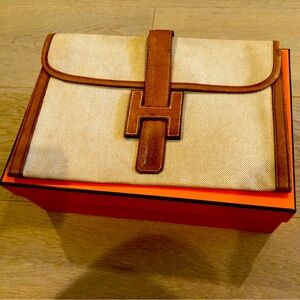 SOLD-Vintage Hermes Jige Clutch